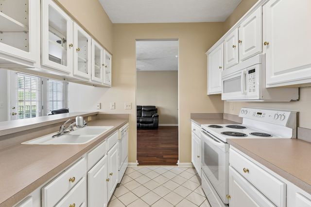602 Churchill Xing, Madison, TN 37115