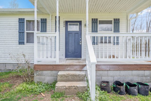 2946 Forks River Rd, Waverly, TN 37185