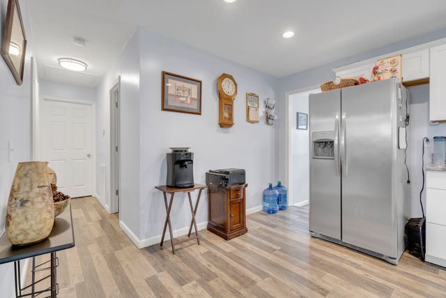 2946 Forks River Rd, Waverly, TN 37185