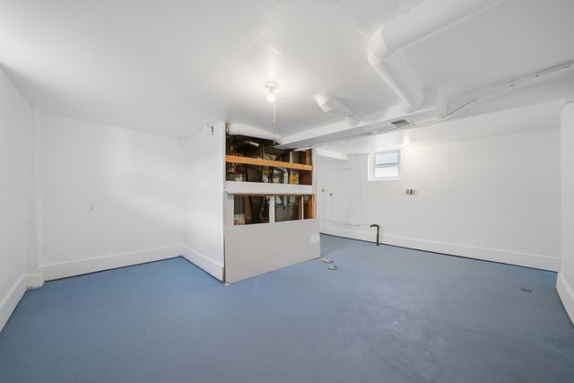 124 N 11th Avenue, Melrose Park, IL 60160
