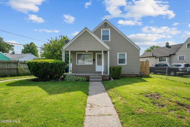 1536 Reswick Drive, Oregon, OH 43616