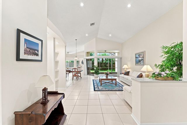 143 Cameron Court, Weston, FL 33326