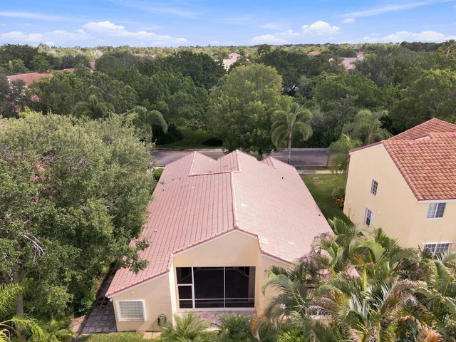 143 Cameron Court, Weston, FL 33326