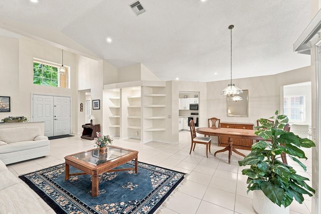 143 Cameron Court, Weston, FL 33326