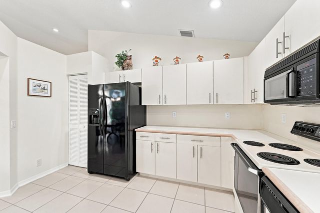 143 Cameron Court, Weston, FL 33326