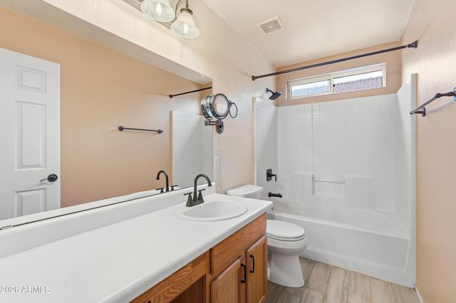 11319 W Madisen Ellise Drive, Surprise, AZ 85378