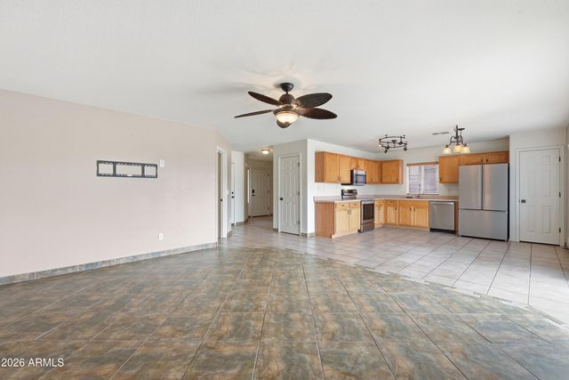 11319 W Madisen Ellise Drive, Surprise, AZ 85378