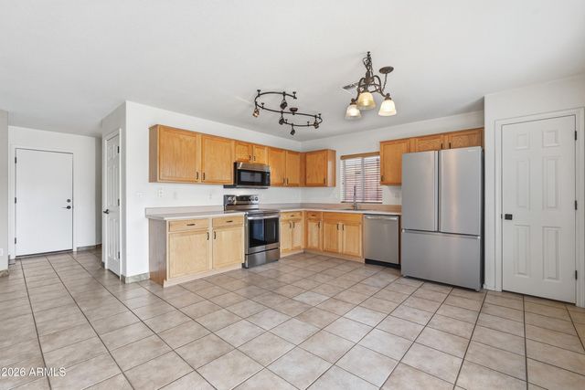 11319 W Madisen Ellise Drive, Surprise, AZ 85378