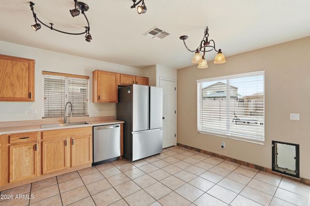 11319 W Madisen Ellise Drive, Surprise, AZ 85378