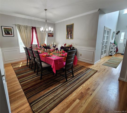 5 Mulberry Place, Hopewell Junction, NY 12533