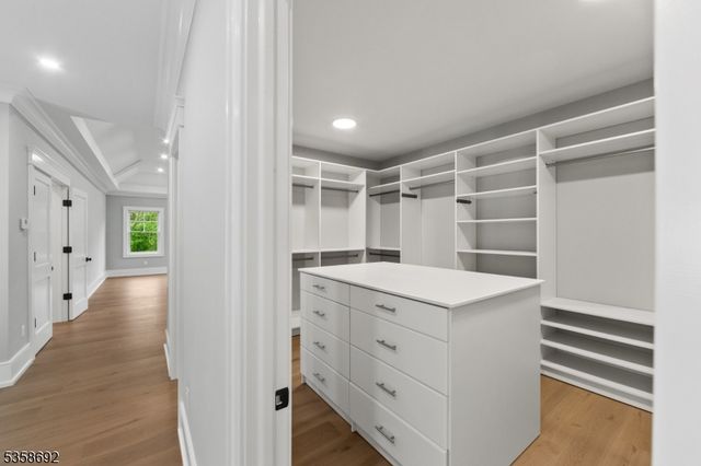 1 Hilbert Ct, Montville Twp., NJ 07045