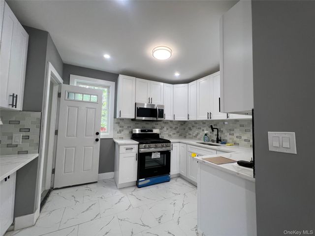 16731 109th Avenue, Jamaica, NY 11433