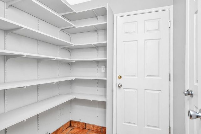 912 Rhine Way, Oakley, CA 94561