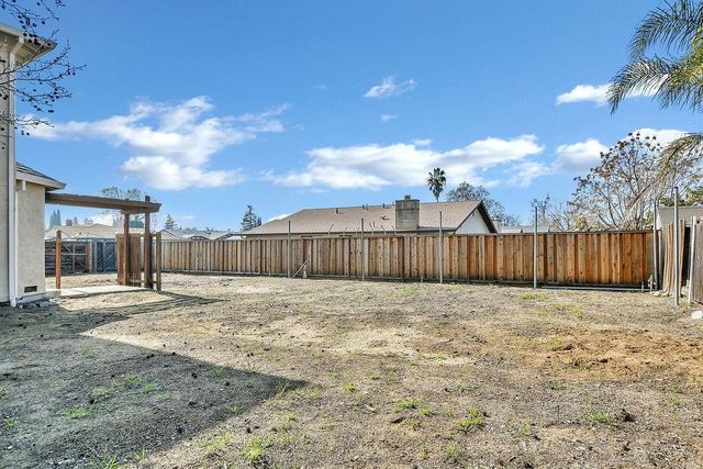 912 Rhine Way, Oakley, CA 94561