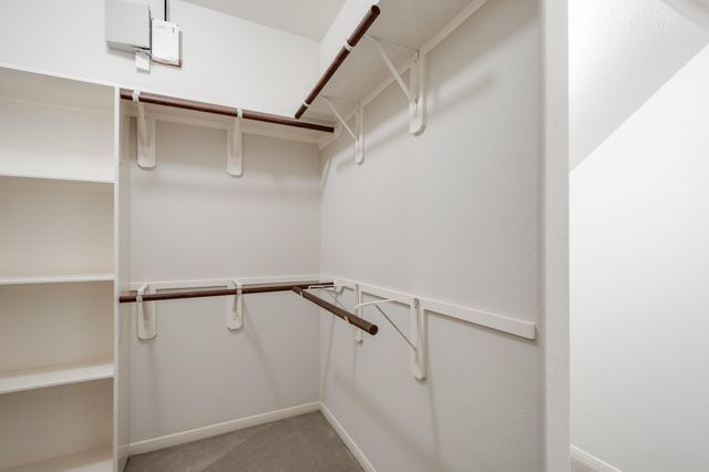 10019 Lynnwood Drive, Baytown, TX 77521