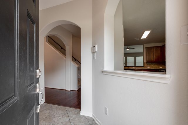 10019 Lynnwood Drive, Baytown, TX 77521