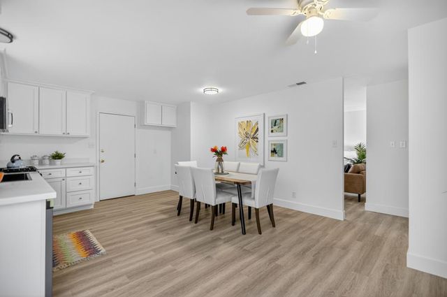 3983 Avante Way, Sacramento, CA 95826