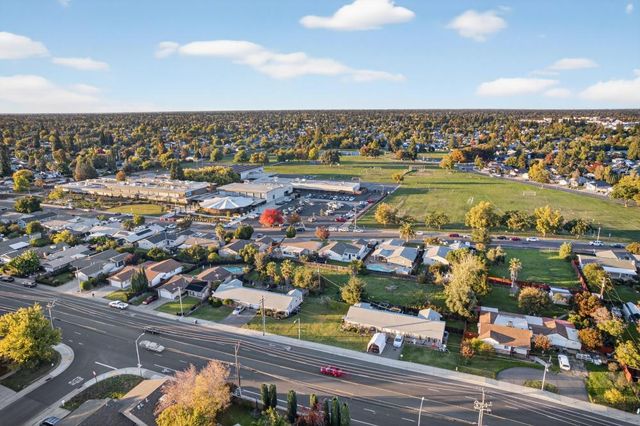 3983 Avante Way, Sacramento, CA 95826