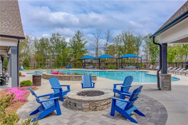 6971 Scenic Overlook Trace, Flowery Branch, GA 30542