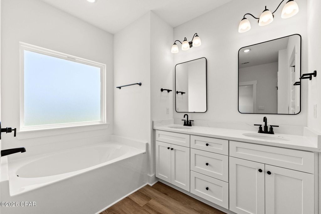 Image 5 of property listing at 241 Dama Del Mar Way, Panama City Beach, FL 32407