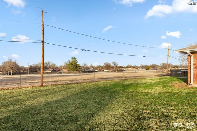 5410 PEBBLESTONE DRIVE, Wichita Falls, TX 76306