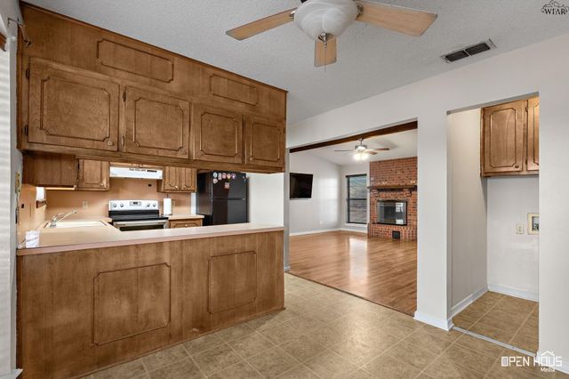 5410 PEBBLESTONE DRIVE, Wichita Falls, TX 76306