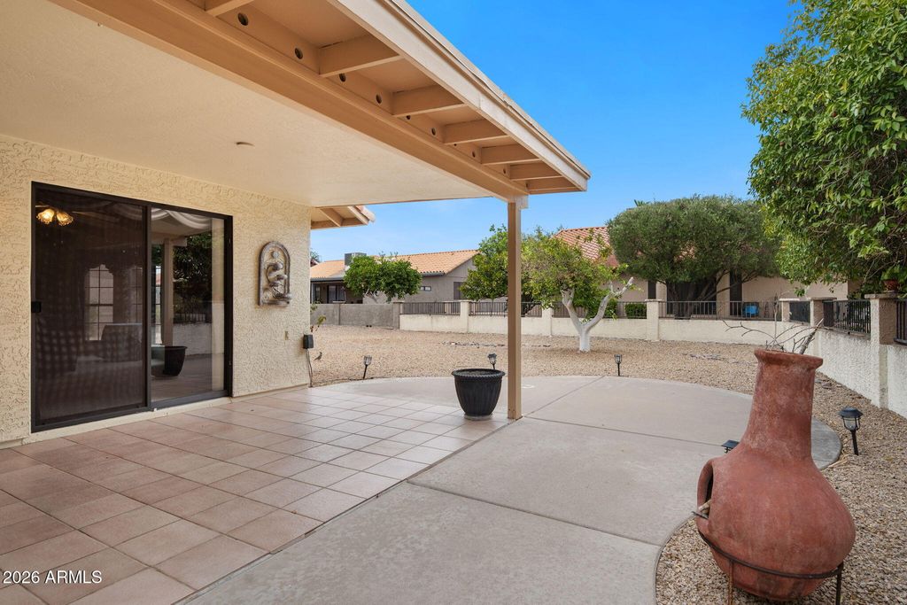 2610 LEISURE WORLD --, Mesa, AZ 85206 — photo 2