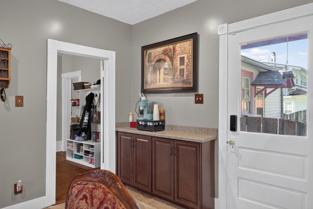 414 N Main Street, Harrodsburg, KY 40330