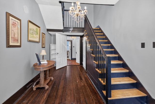 414 N Main Street, Harrodsburg, KY 40330