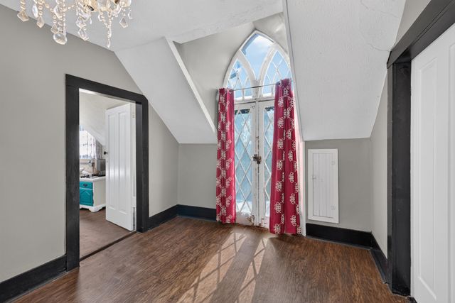 414 N Main Street, Harrodsburg, KY 40330