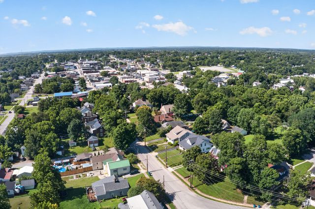 414 N Main Street, Harrodsburg, KY 40330