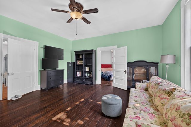 414 N Main Street, Harrodsburg, KY 40330