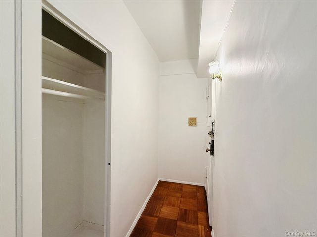 1562 Unionport Road 6G, Bronx, NY 10462