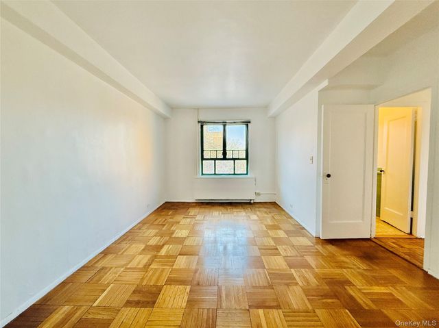 1562 Unionport Road 6G, Bronx, NY 10462