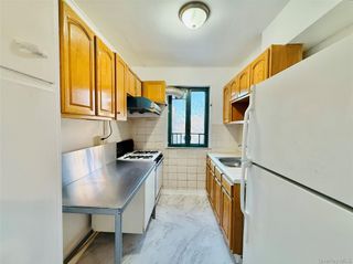 1562 Unionport Road 6G, Bronx, NY 10462