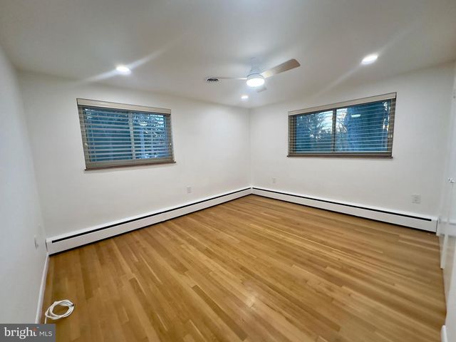 1 HIGH ACRES DRIVE, Ewing, NJ 08628