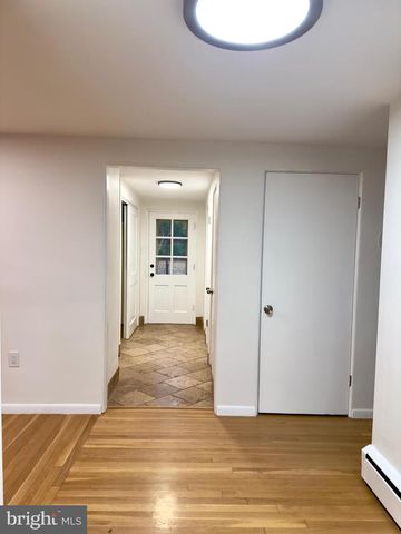1 HIGH ACRES DRIVE, Ewing, NJ 08628