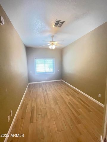 658 N Poplar Court, Chandler, AZ 85226