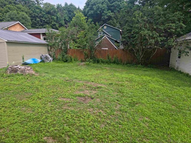 24 Cherry Street, Windsor, VT 05089