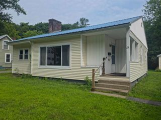 24 Cherry Street, Windsor, VT 05089