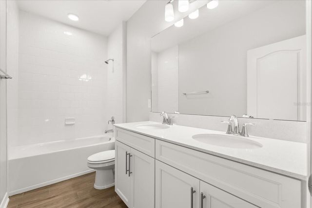 601 BECKLOW STREET, Debary, FL 32713