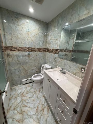 7961 78th Avenue, Glendale, NY 11385