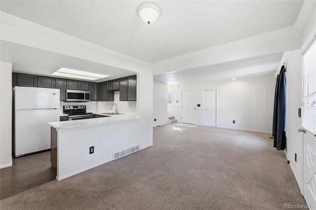 10008 Quivas Street, Thornton, CO 80260