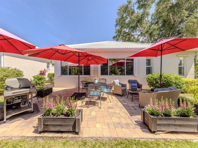 1102 SOUTHLAKE COURT, Venice, FL 34285