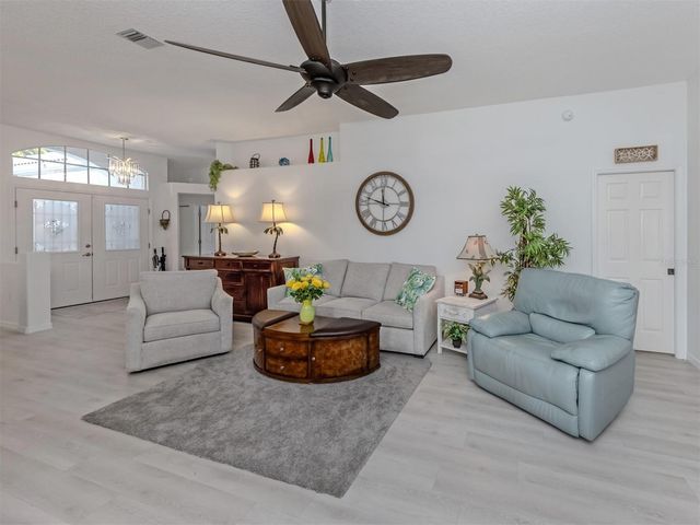 1102 SOUTHLAKE COURT, Venice, FL 34285