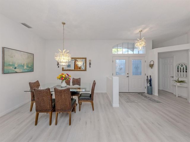 1102 SOUTHLAKE COURT, Venice, FL 34285