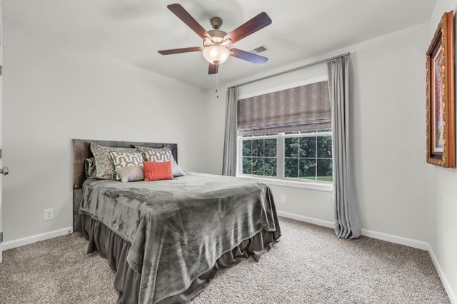 109 Hummingbird Meadows Rd, Palmyra, TN 37142