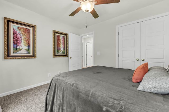 109 Hummingbird Meadows Rd, Palmyra, TN 37142