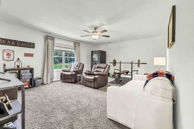 109 Hummingbird Meadows Rd, Palmyra, TN 37142