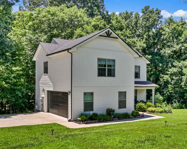 109 Hummingbird Meadows Rd, Palmyra, TN 37142